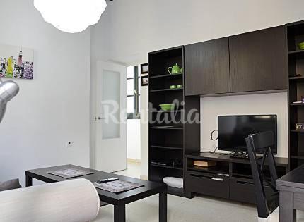 Apartamento muy bien situado en el centro de Cádiz y al lado de la playa Cádis Exterior foto